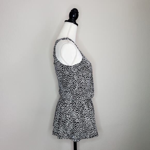 Robin K Black Peplum Top Small - Picture 2 of 6